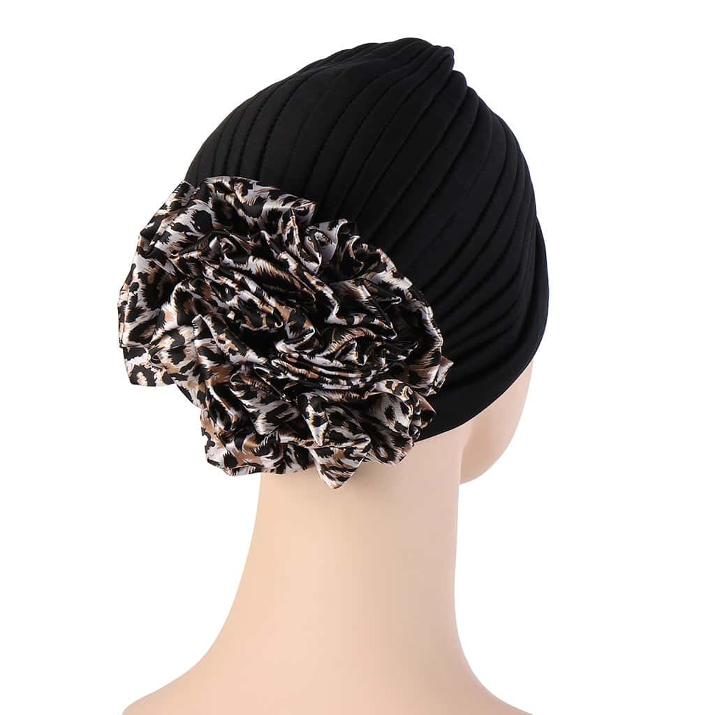 Cynthia Turban Kopftuch Frau Schwarz Leopard Mode Chimio