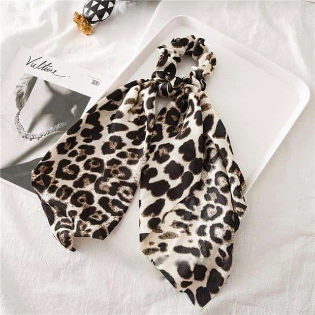 Scrunchie Schal Leopard Weiß