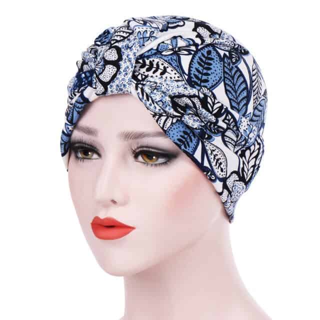 Nicole Chemo Mütze Schal Haartuch Frau Weiß & Blau Gemustert