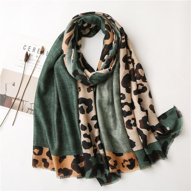 Damenschal 180 Grün - Dahlie Leopard