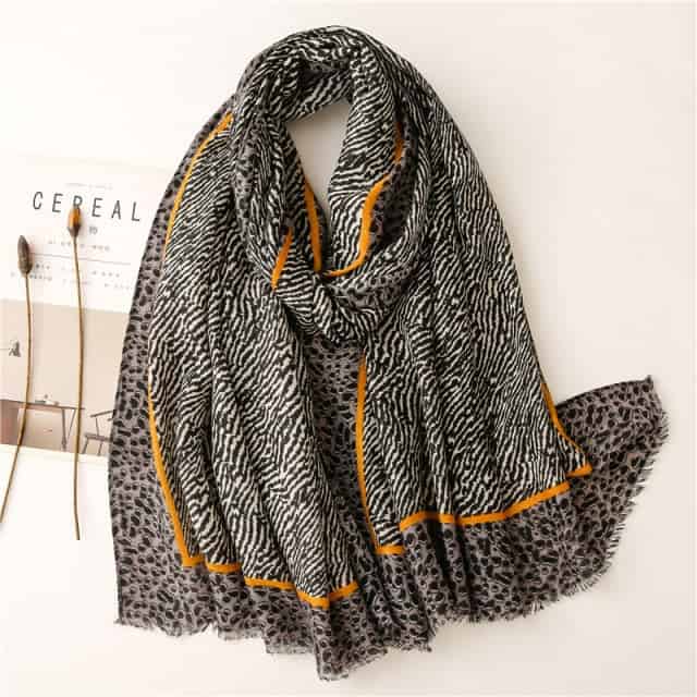 Frauenschal 180 Grau - Venla Leopard